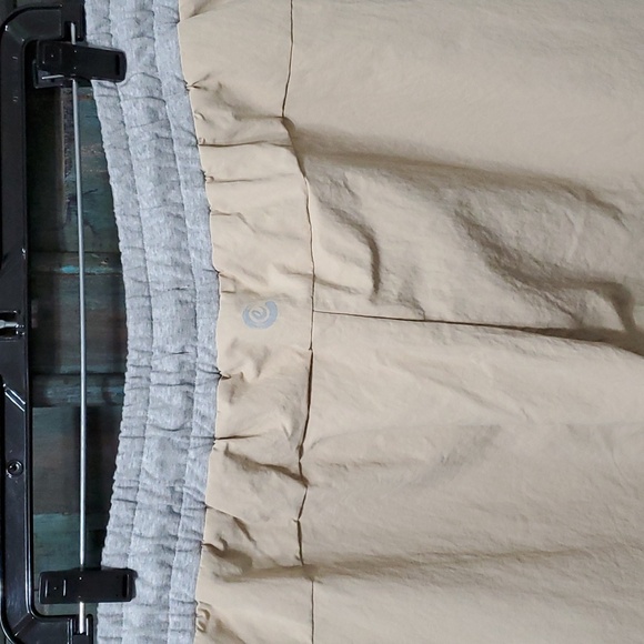 Calme by Johnny Was Mix Nylon Taper Leg Pant, Size Large,  NWT - Picture 3 of 10